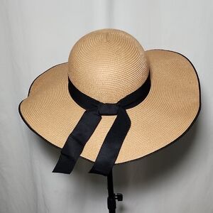 Chic Tan and Black Sun Hat